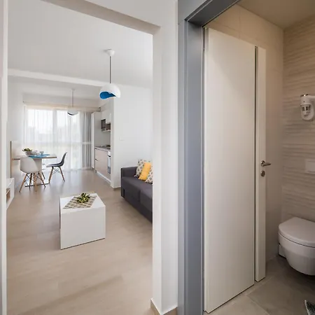 아파트 Kos 수페타르