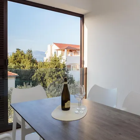 Kos 아파트 수페타르