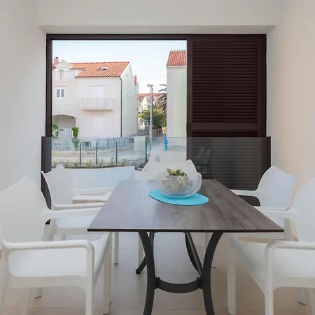 아파트 Kos 수페타르