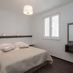 Kos * Supetar