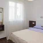 Kos Supetar